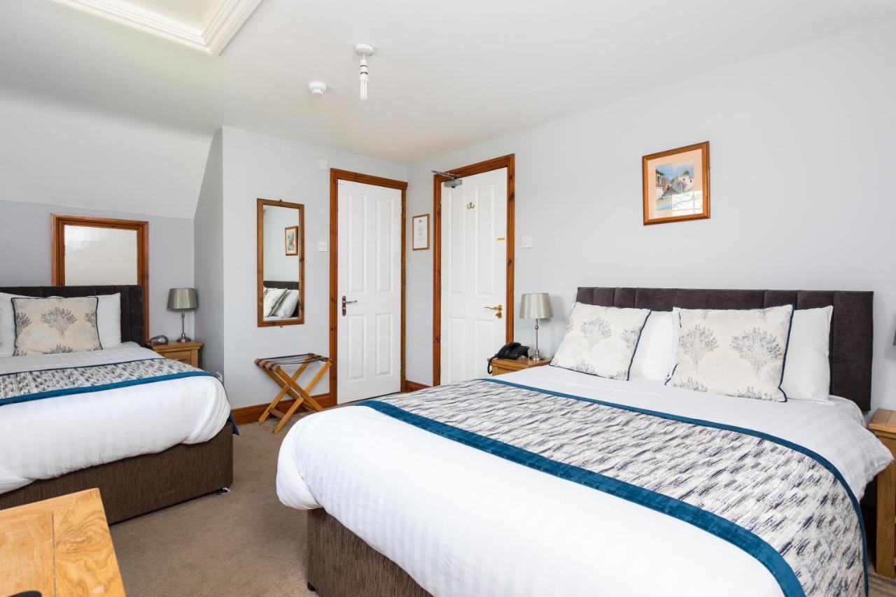 The Lawn Guest House Gatwick Horley Buitenkant foto
