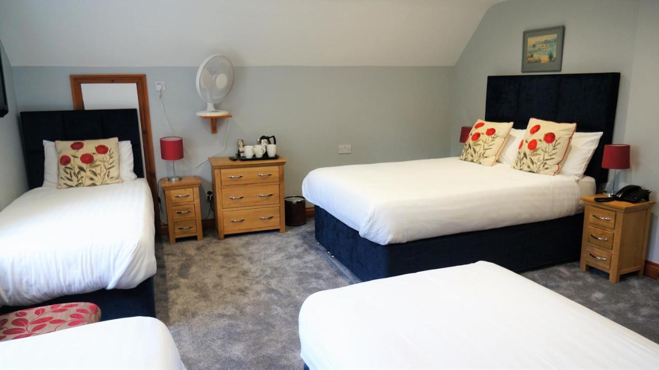 The Lawn Guest House Gatwick Horley Buitenkant foto