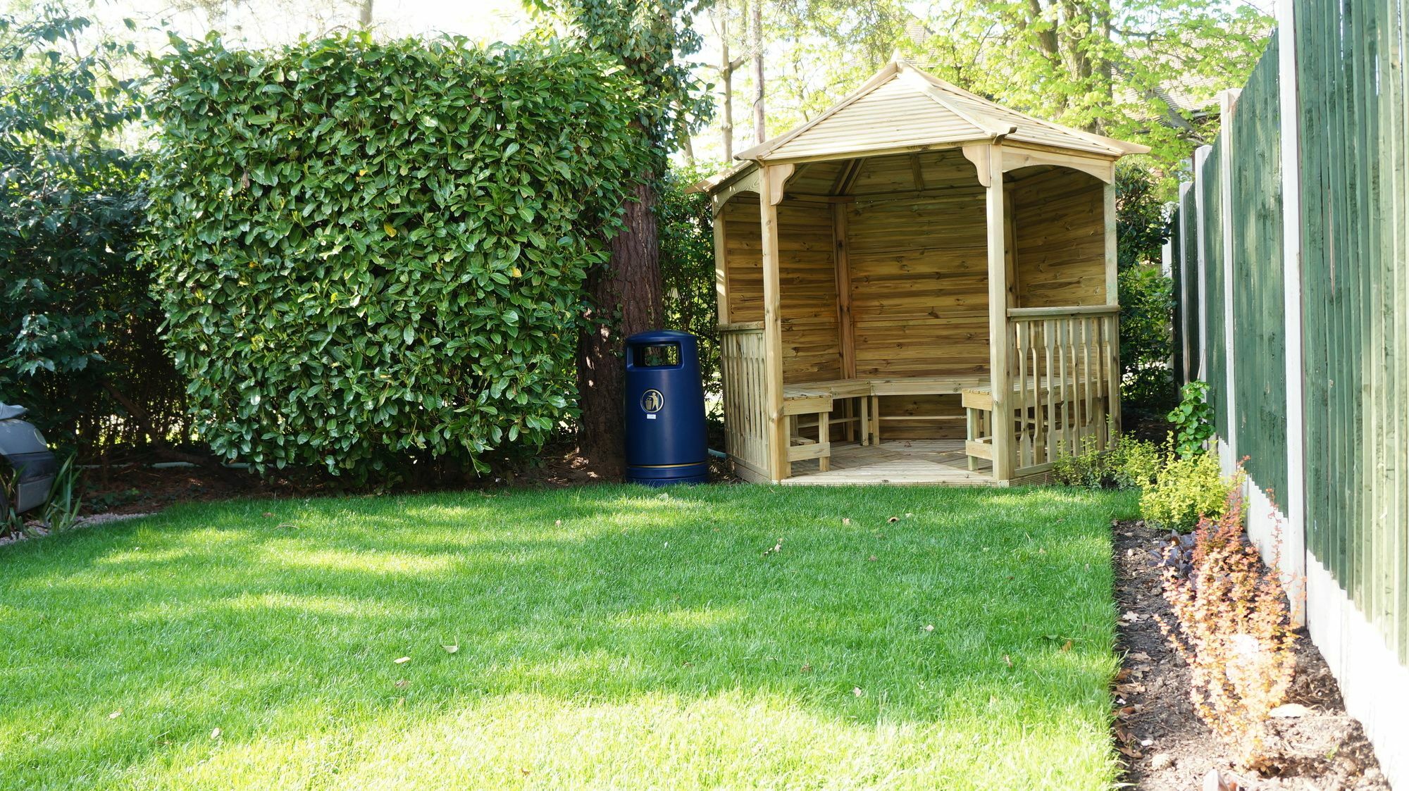 The Lawn Guest House Gatwick Horley Buitenkant foto
